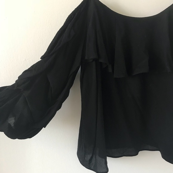 Zara - Picture 2 of 6